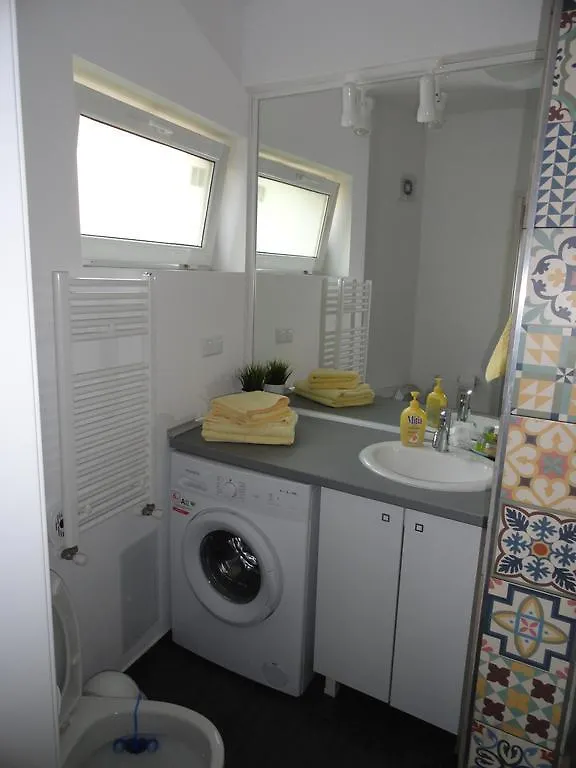 Cozy Central Studio Bucharest 0*,  Romania